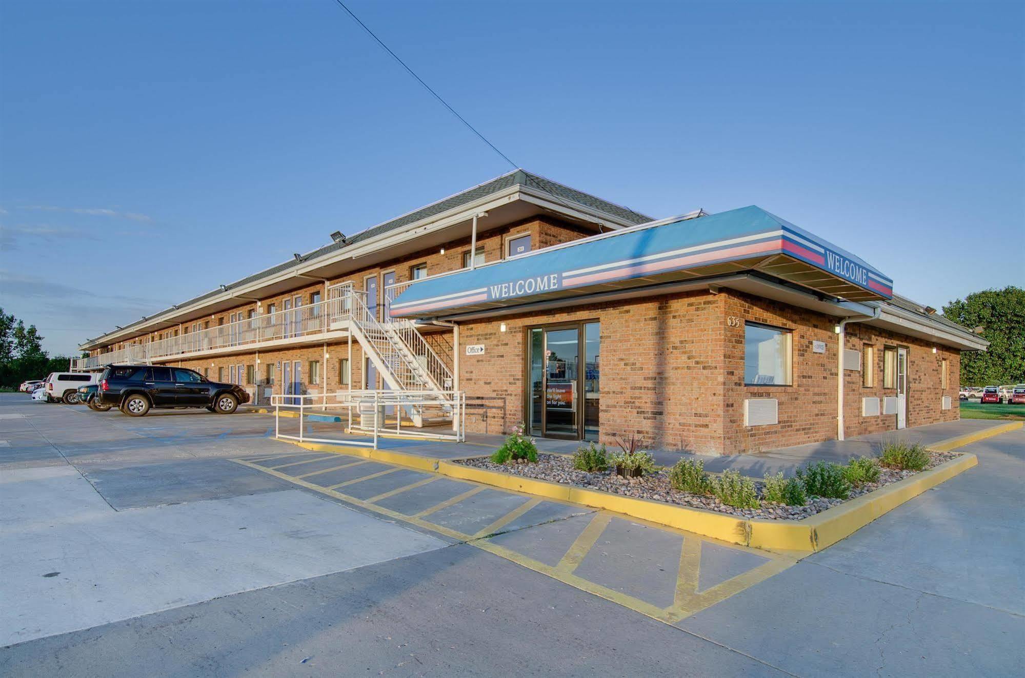 Motel 6-Salina, Ks المظهر الخارجي الصورة