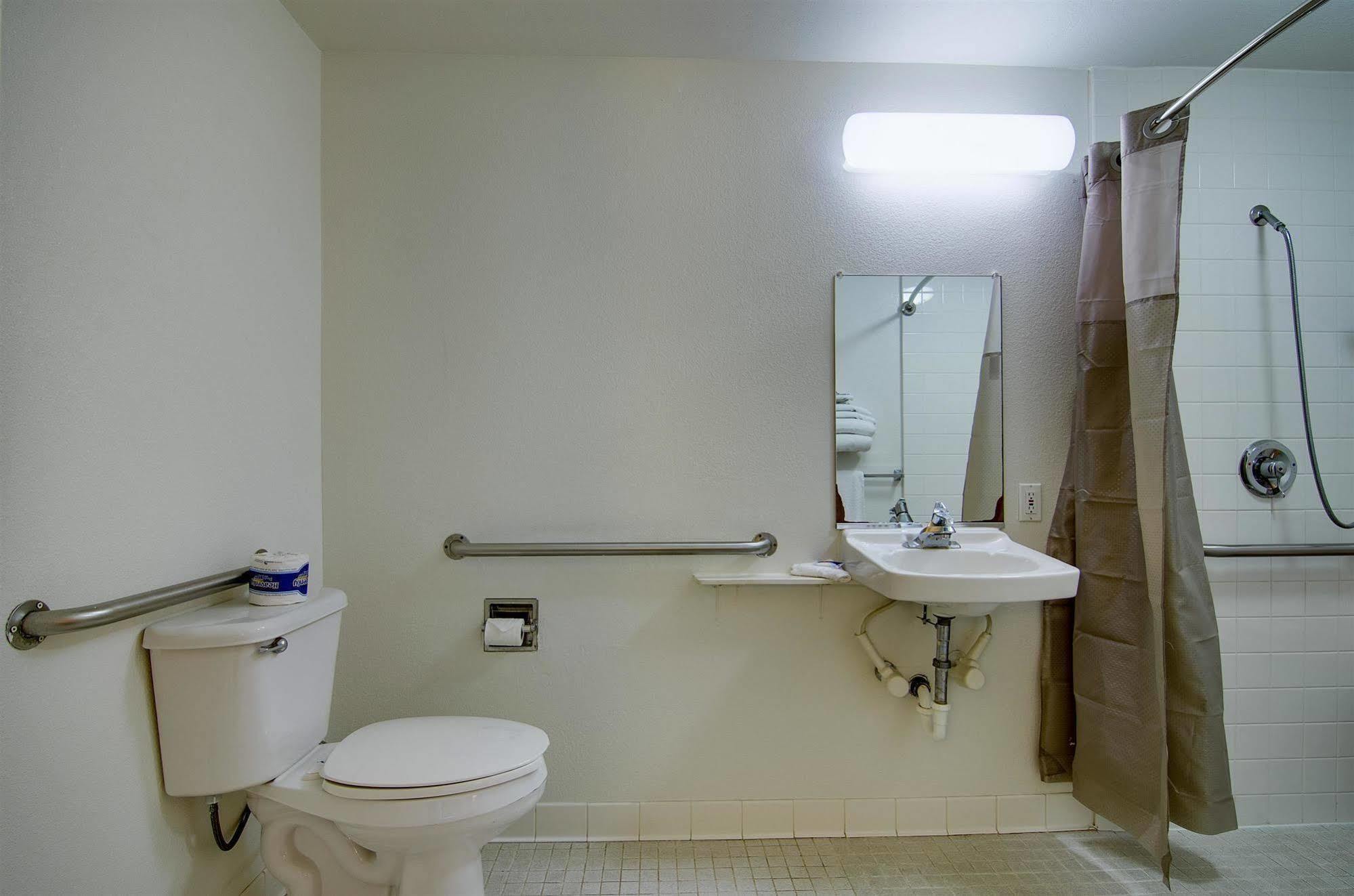 Motel 6-Salina, Ks المظهر الخارجي الصورة