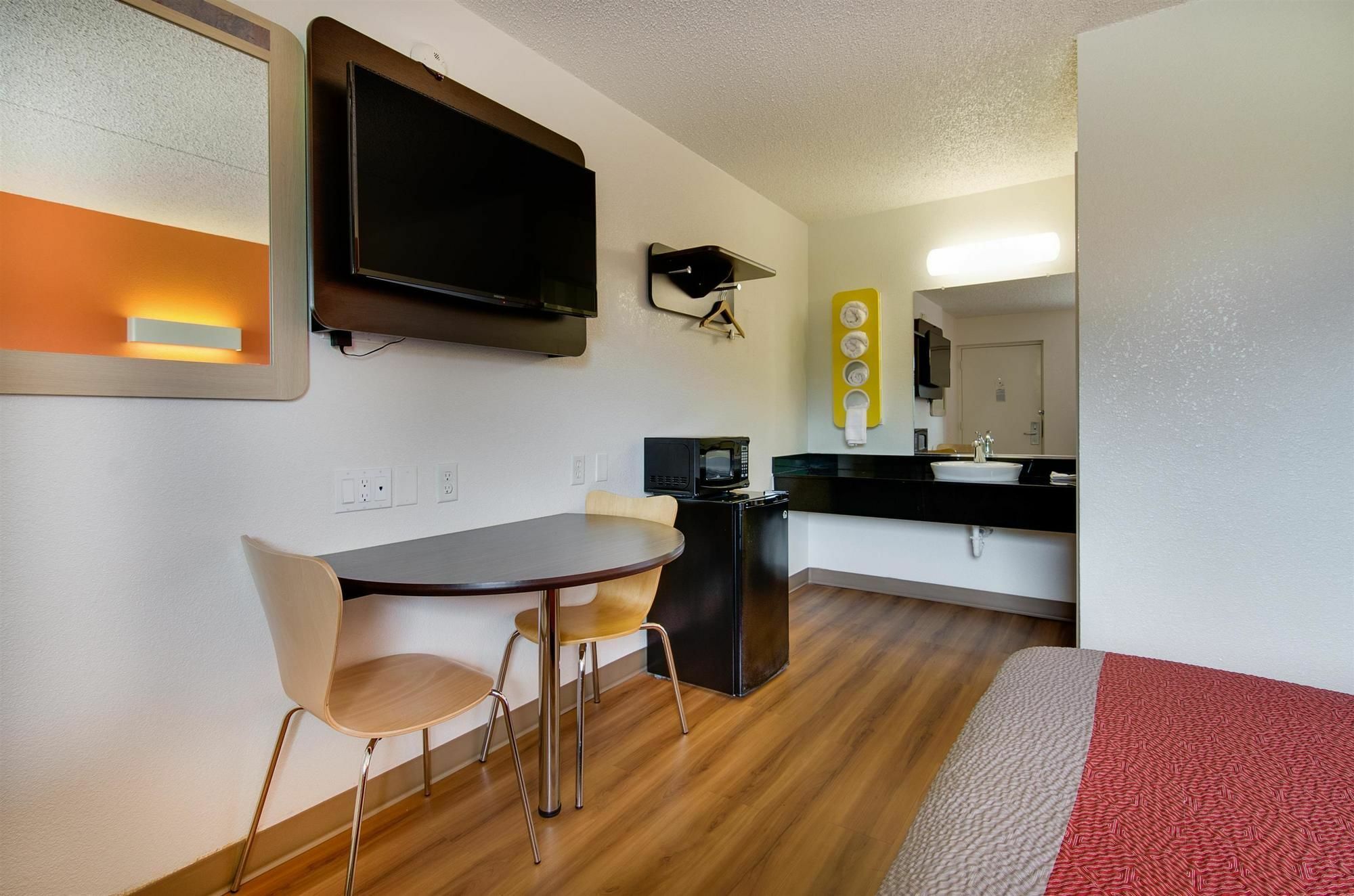 Motel 6-Salina, Ks المظهر الخارجي الصورة
